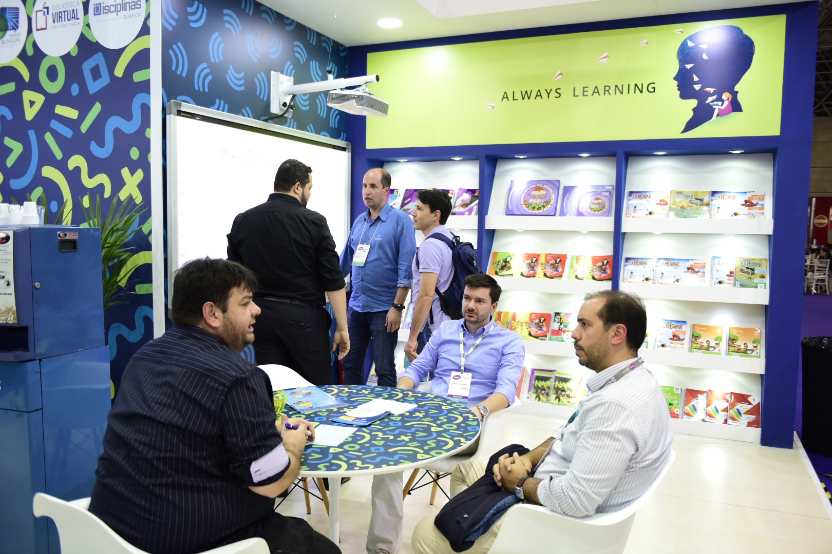 Bett Educar 2017 foi palco do lançamento ou da exposição de pelo menos dois novos sistemas de ensino | Foto: Gustavo Morita