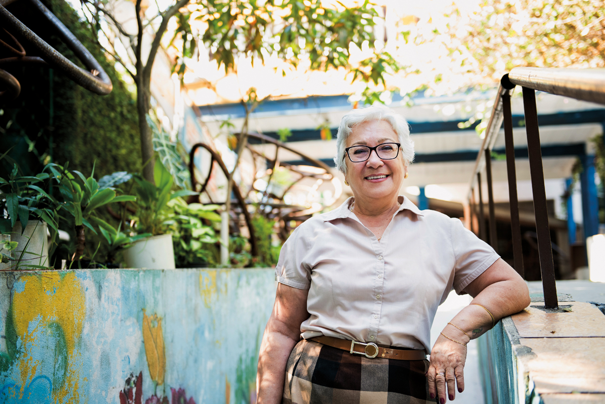 Êda Luiz, coordenadora geral do Cieja Campo Limpo: a favor da liberdade de definir o currículo no âmbito das escolas onde há oferta de EJA (Foto: Gustavo Morita)