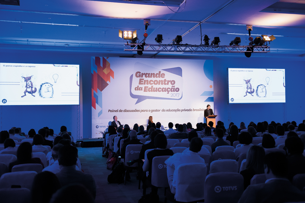 Palestra de abertura do Grande Encontro da Educação 2017: os desafios de monitorar e cumprir o que se planeja (Crédito: © Gustavo Morita)