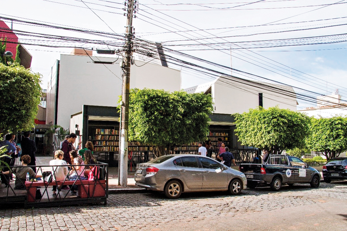 biblioteca comunitária