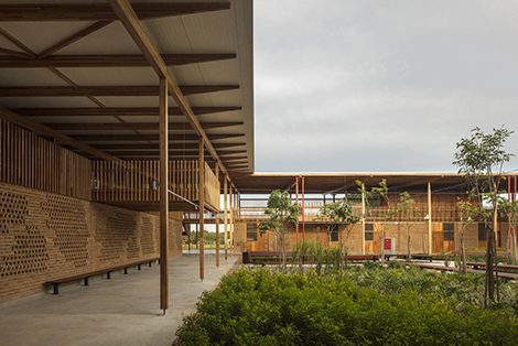 escola de madeira prêmio